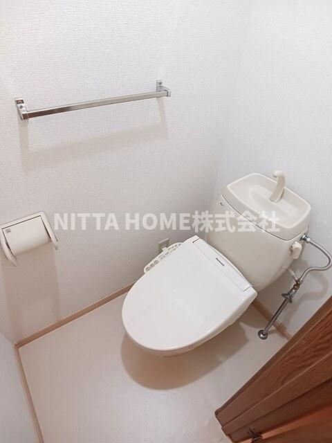 ジュアン壱番館のトイレ|温水洗浄付きのトイレです◇