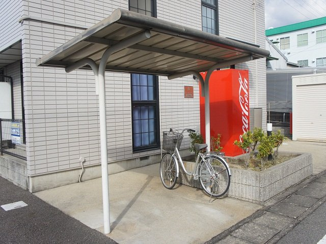 レオパレスプリムローズのその他共用部分|駐輪場