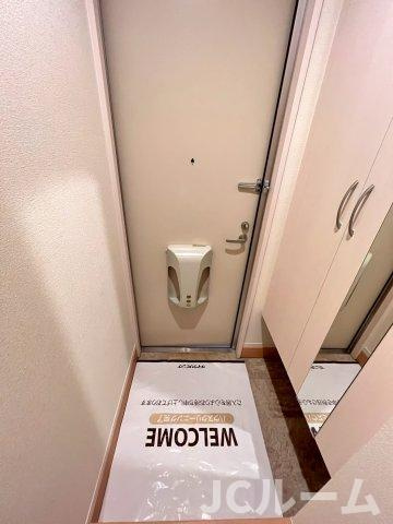 グランツ Bの玄関