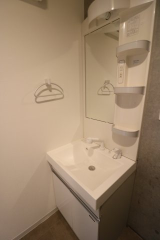 【独立洗面台】