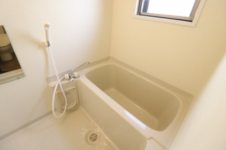 【浴室】