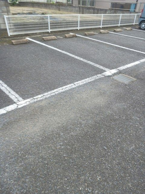 【駐車場】 | アヴニールＡ