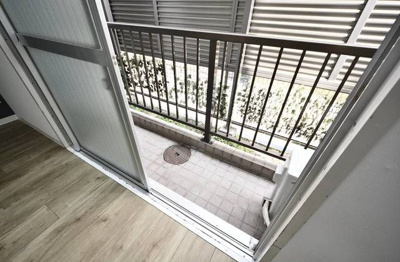 【バルコニー】 | 三軒茶屋マンション