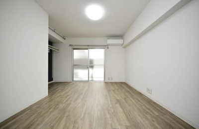 【居間・リビング】 | 三軒茶屋マンション