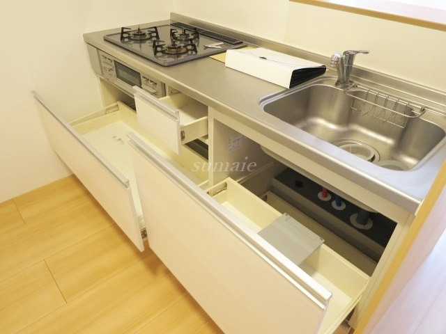 アヴェニールのキッチン|キッチン収納です☆