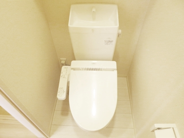 アヴェニールのトイレ|温水洗浄便座です☆