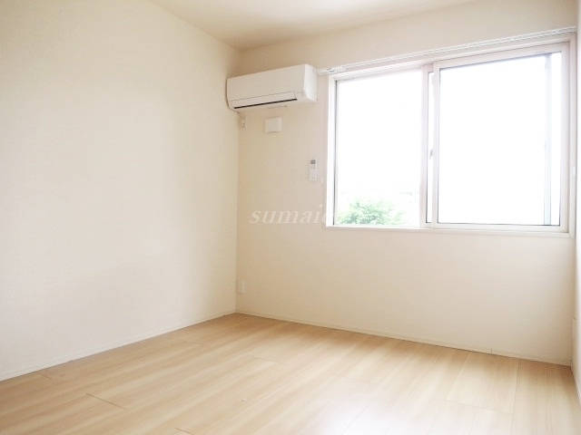 アヴェニールの洋室|6.1帖の洋室です☆