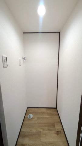 大楽寺町２６２－２０貸家のその他共用部分|洗濯機置場