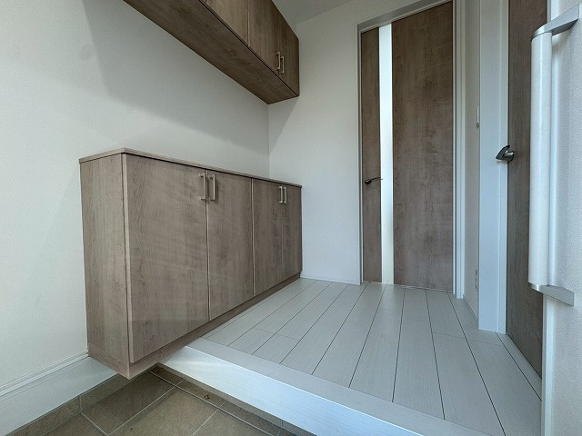 【玄関】 | 福津市津屋崎1丁目戸建