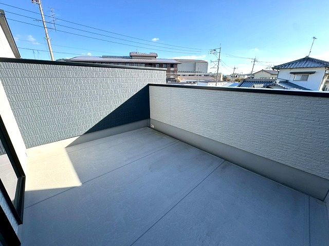 【バルコニー】 | 福津市津屋崎1丁目戸建