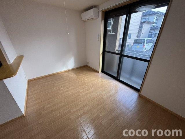 エクセレントビレッジⅡの居間・リビング