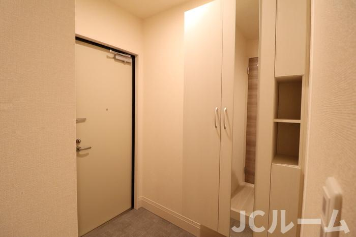 サニーガーデンの玄関