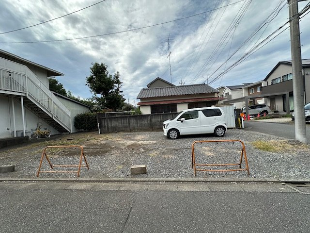 三鷹市大沢1丁目駐車場の外観