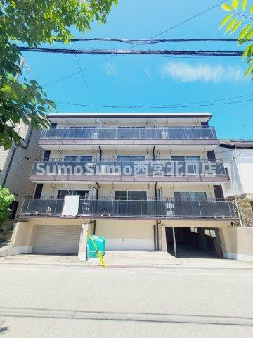 手塚マンションの外観