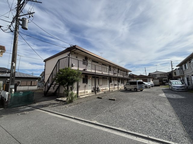 ファミール清水の外観