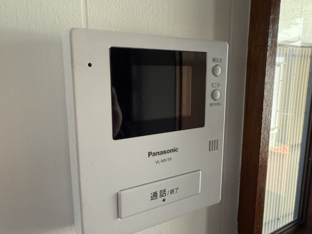 野口町良野戸建てのセキュリティ|TVドアホン付き