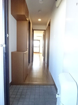 【玄関】 | フォンテーヌ・パレスＡ