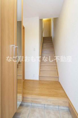 【玄関】 | ヴィラ ルミエール | ※写真は別号室