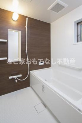 【浴室】 | ヴィラ ルミエール | ※写真は別号室