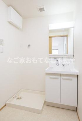 【洗面所】 | ヴィラ ルミエール | ※写真は別号室