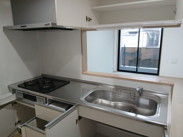 Pine Residence３のキッチン|１２月２日撮影