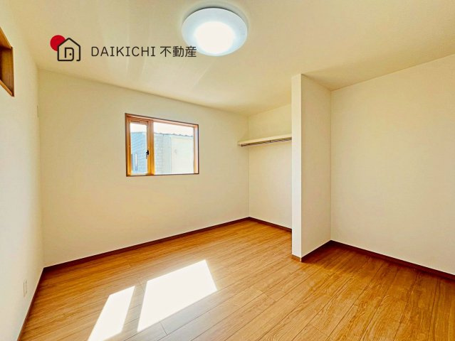 【洋室】 | 加須市久下第7期　ワイウッドコート　新築戸建　全10棟　2号棟