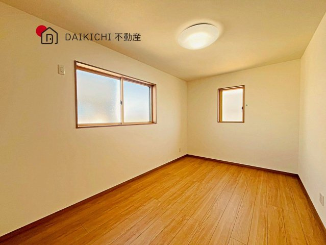 【洋室】 | 加須市久下第7期　ワイウッドコート　新築戸建　全10棟　2号棟