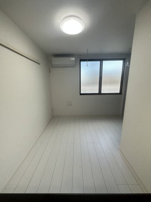 【寝室】 | ベイルーム久里浜