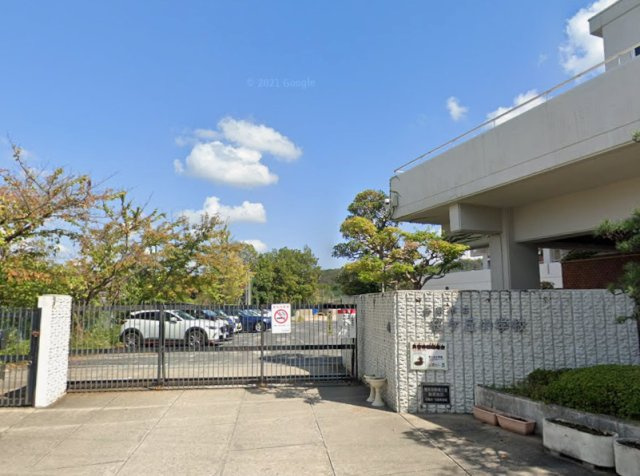 生駒市桜ケ丘貸家の周辺