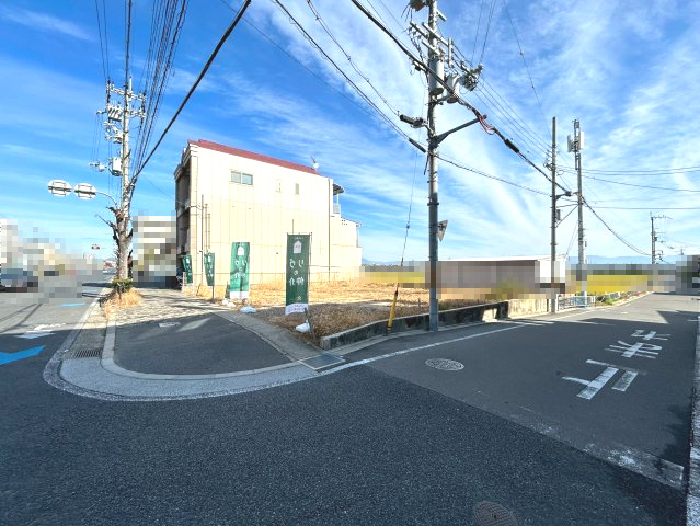 長岡京市今里庄ノ渕の前面道路含む現地写真|弊社グループ会社にて建築プランのご提案可能です。
お気軽にご相談ください！