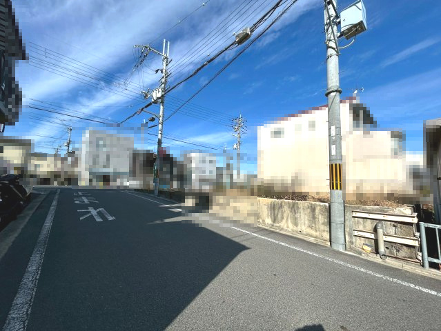 長岡京市今里庄ノ渕の前面道路含む現地写真|南側：市道 3180号線