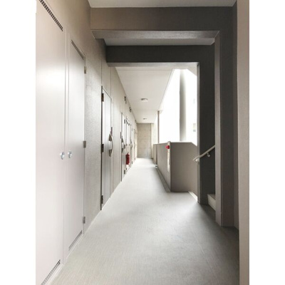 【ロビー】 | トレヴィ高岳