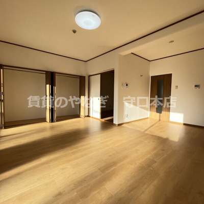 【洋室】 | メゾン・ド・エルGE