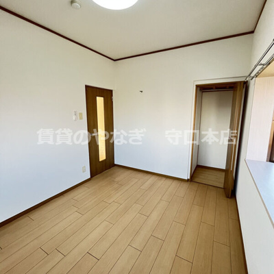 【洋室】 | メゾン・ド・エルGE