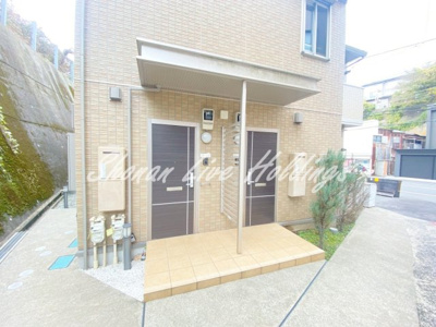 【エントランス】 | エヴァグリーンテラス | 開放的なエントランス♪