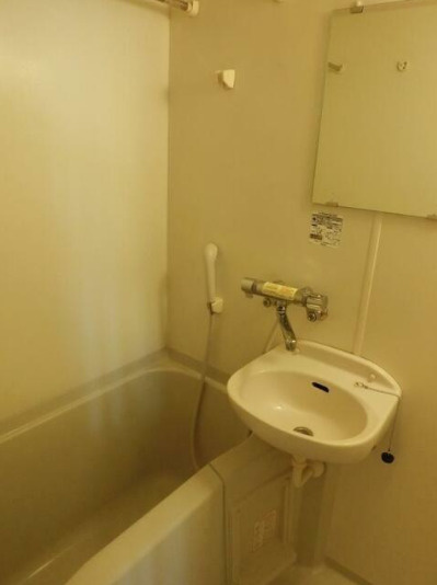 フェニックス三軒茶屋　高層階　角部屋　分譲　駅近の浴室