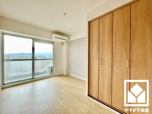 桂川ハイツ5号館の外観