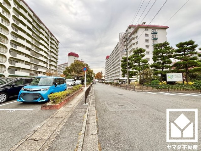 桂川ハイツ5号館の外観