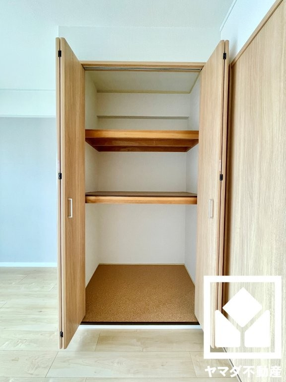 桂川ハイツ5号館の外観