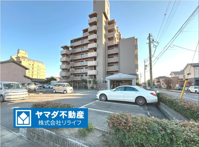 ジーオー尾西の外観