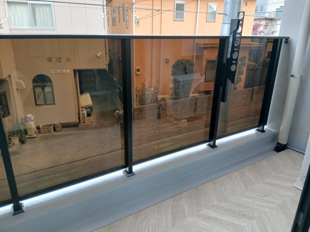Pine ResidenceⅢ　のバルコニー|１２月２日撮影
