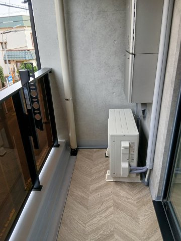 Pine ResidenceⅢ　のバルコニー|１２月２日撮影