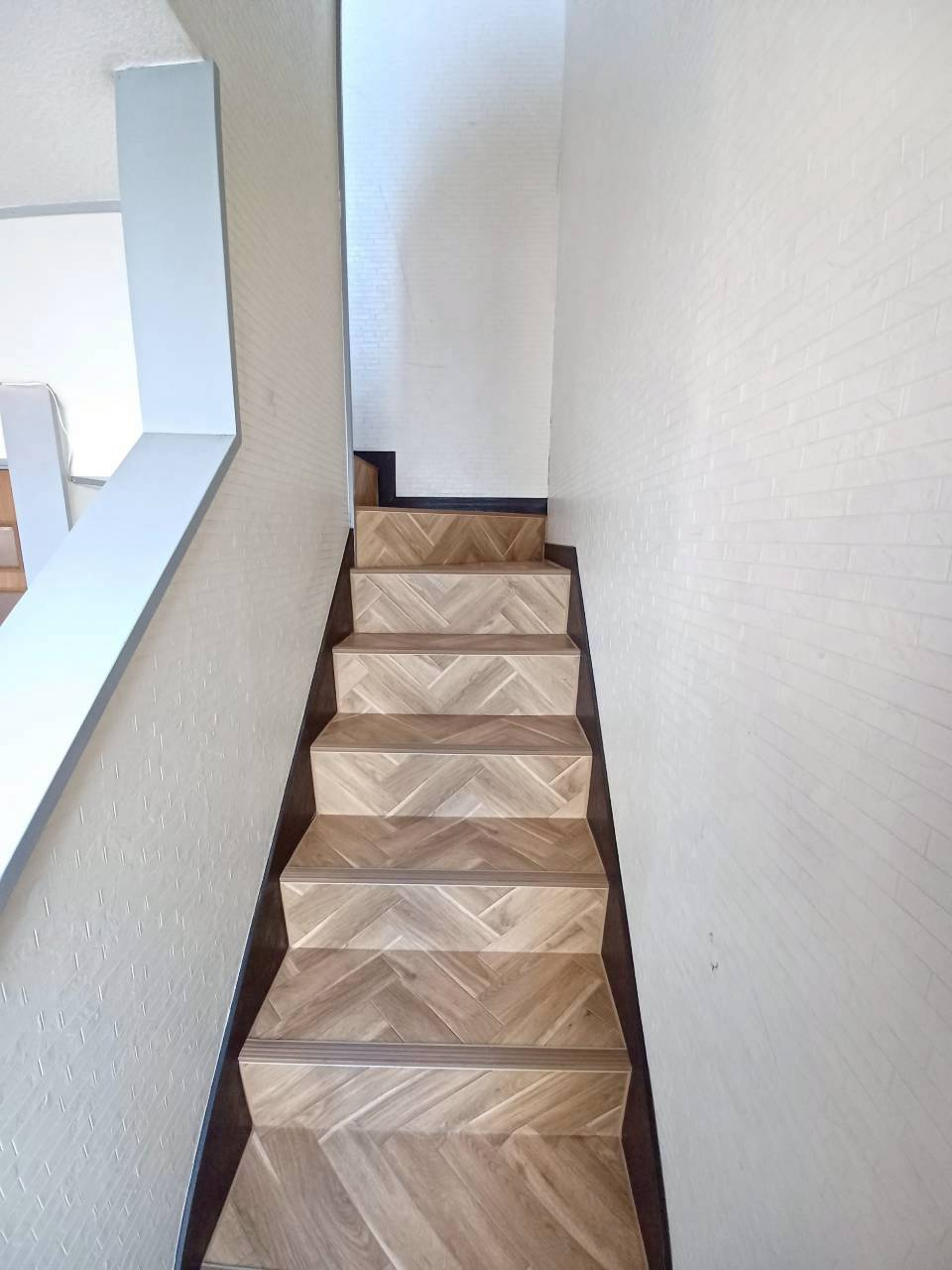 岡部ビル3F・4F貸家の内装