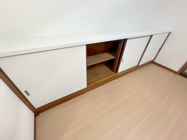 学園大和町6丁目戸建賃貸の収納