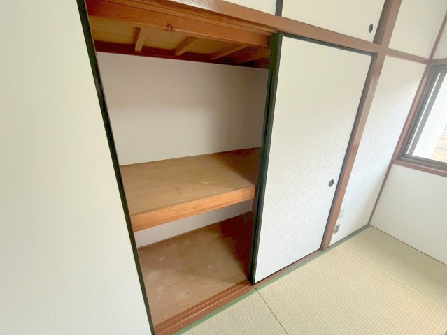 学園大和町6丁目戸建賃貸の収納