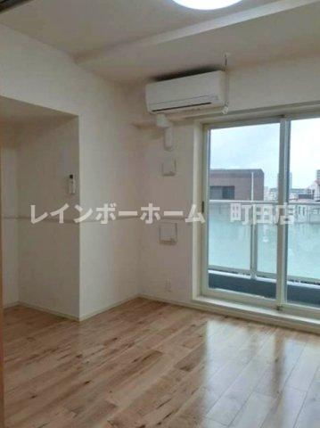 クラッテーロ相模が丘※初期費用分割あと払いサービス利用可能物件の居間・リビング