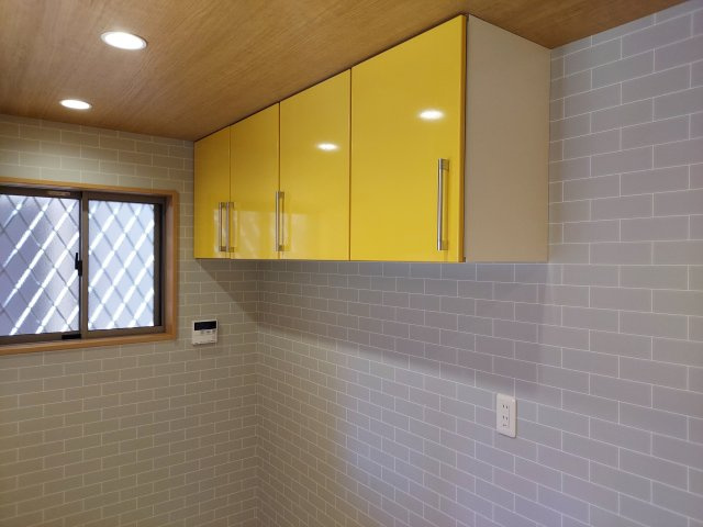 宝塚市宝梅3丁目一戸建の収納|キッチン吊戸棚