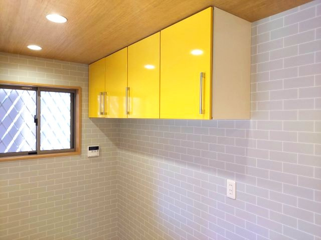 宝塚市宝梅3丁目一戸建の収納|キッチン吊戸棚