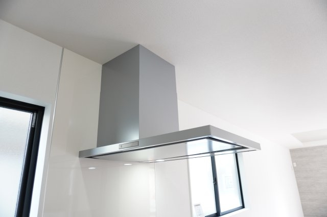 越谷市赤山町２丁目 新築分譲住宅 のキッチン