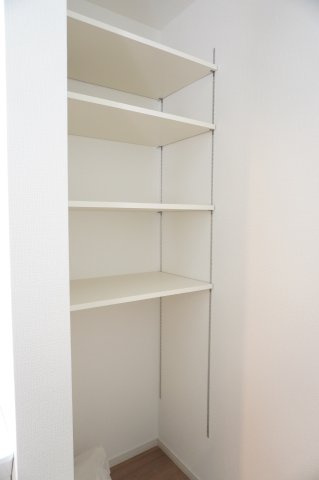 越谷市赤山町２丁目 新築分譲住宅 の洗面所